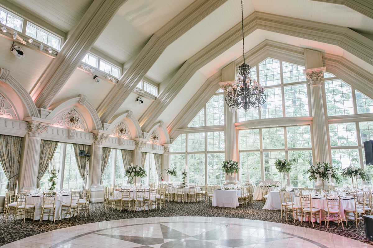 A Classy Elegant Ashford Estate Wedding Reception
