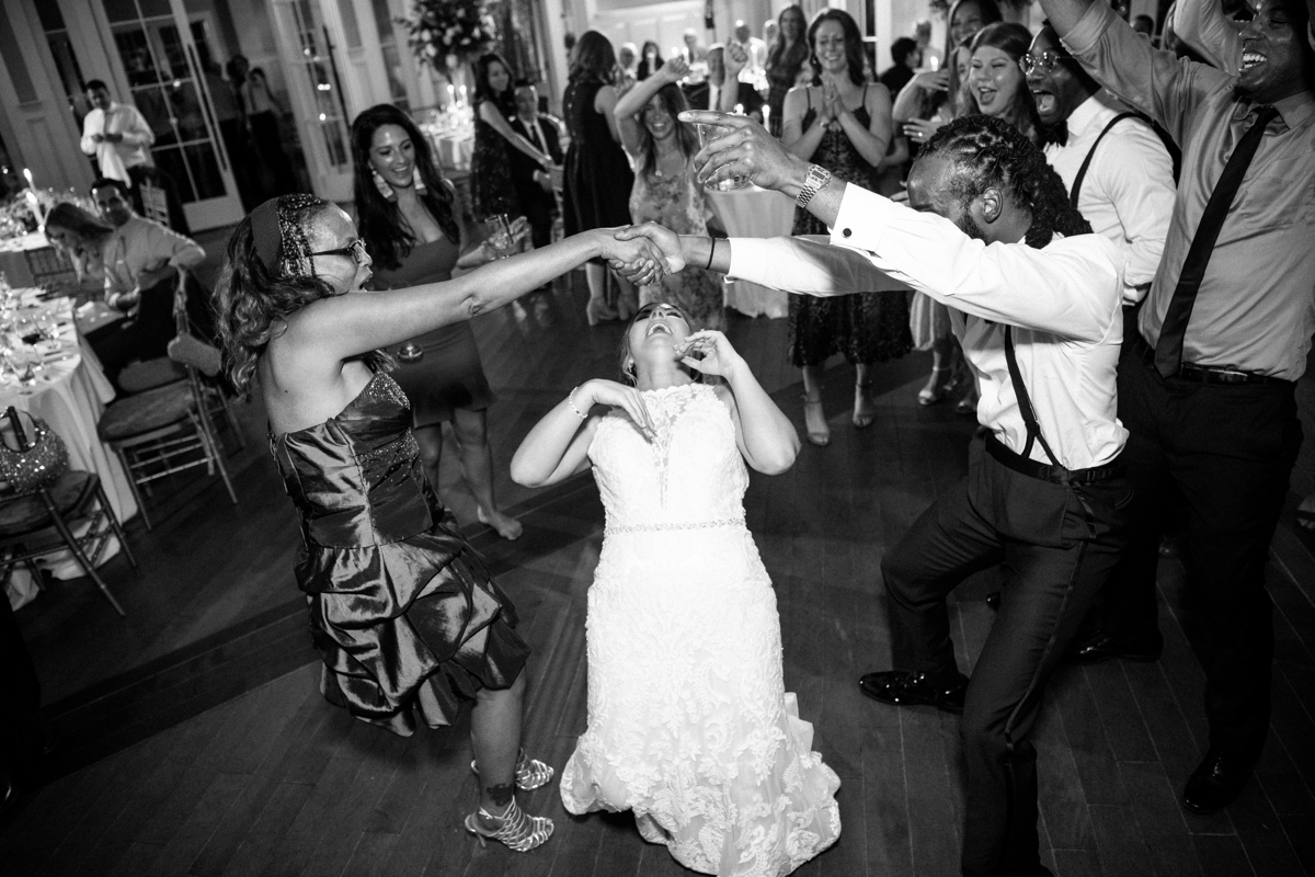 A perfect summer wedding at the Ryland Inn reception dancing