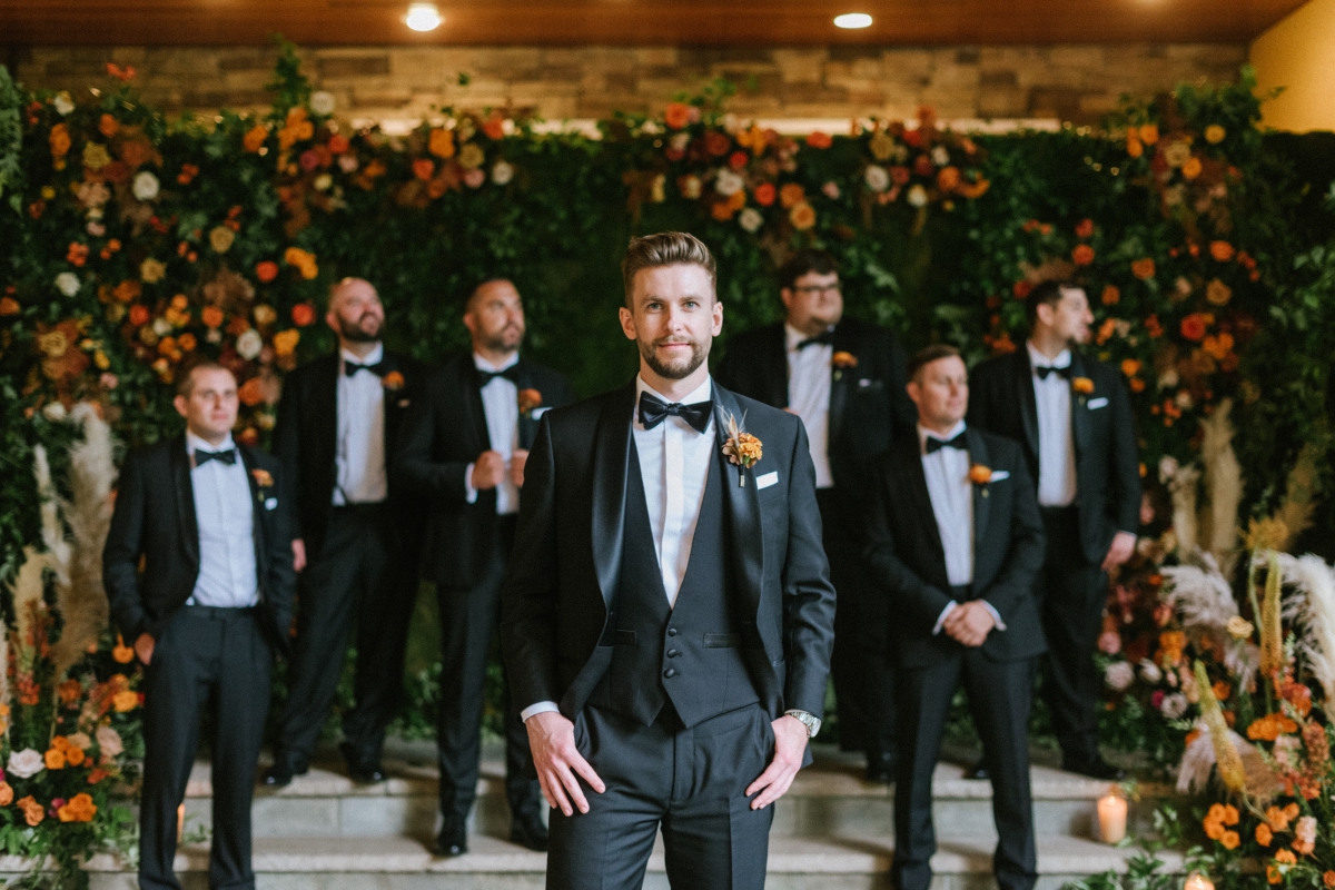 The-Stone-House-Groom-with-his-Groomsmen