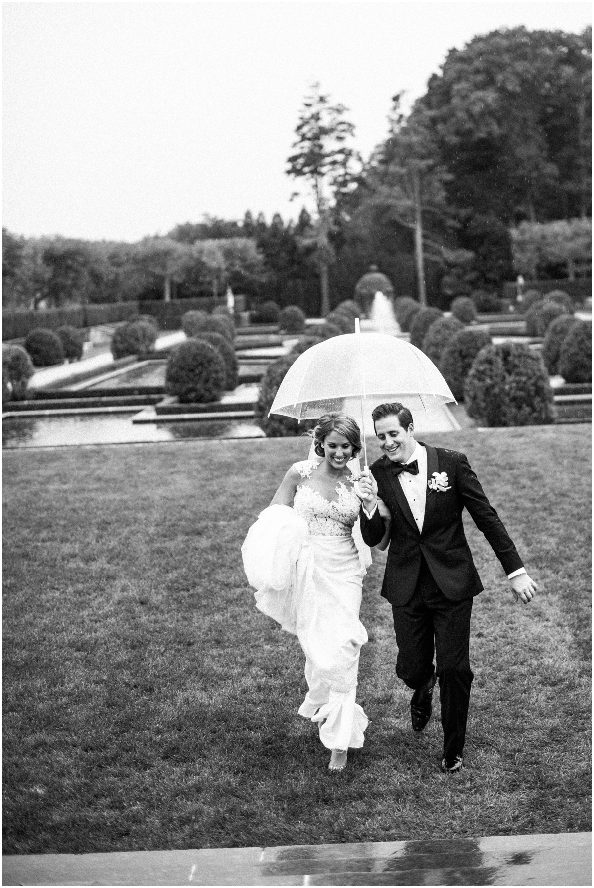 Elegant and Classic Oheka Castle Wedding Photography