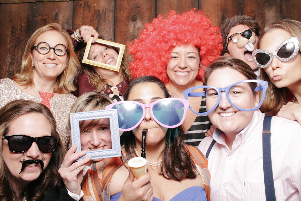 open-air-photo-booth-wedding-party-event-stephanie-trevor-3