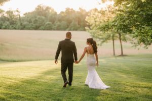 Weddings-of-distinction-Ashford-Estate-wedding-photos-natural-candid