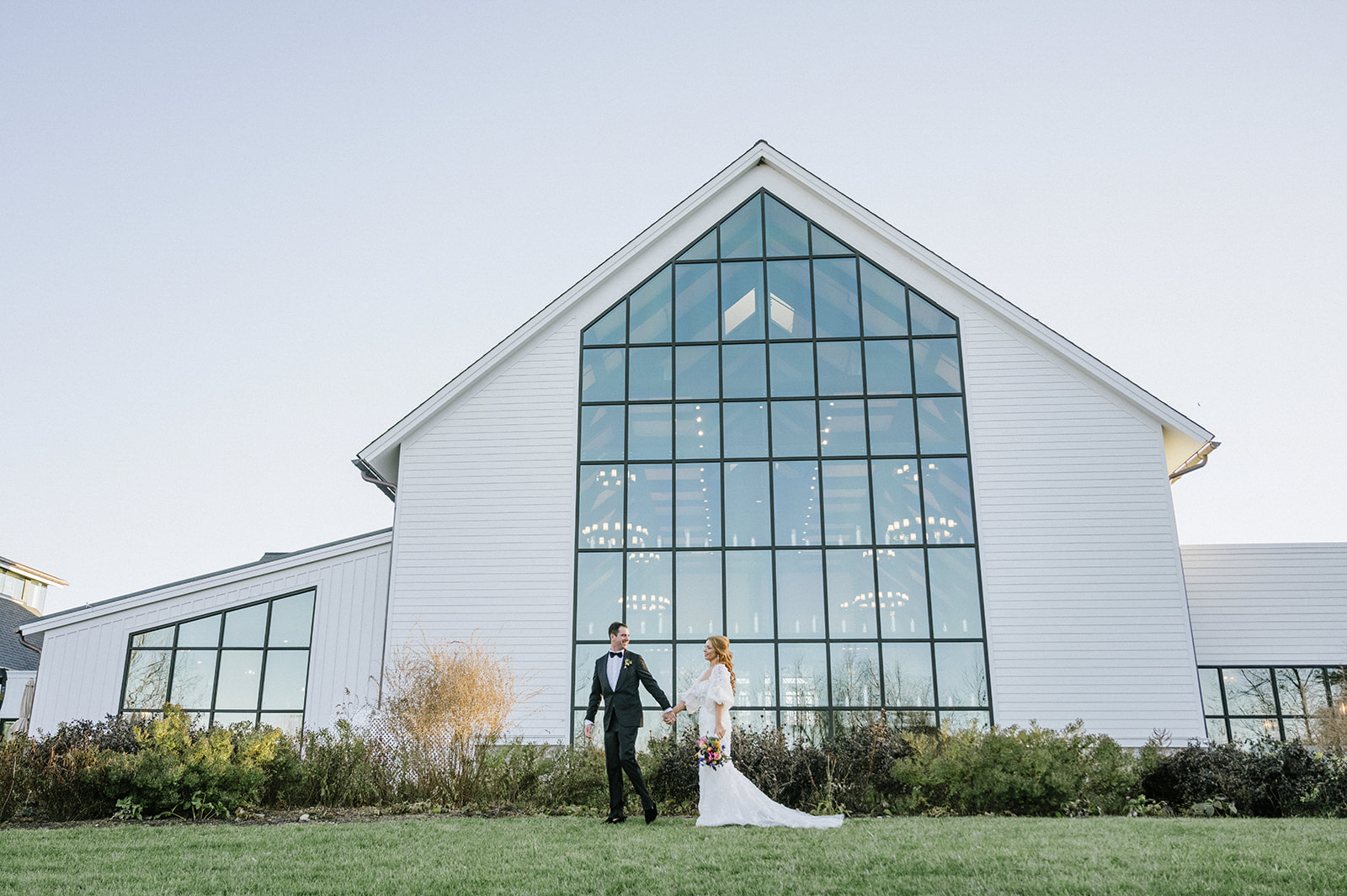 A wedding venue guide featuring Crossed Keys Estate in Andover NJ.